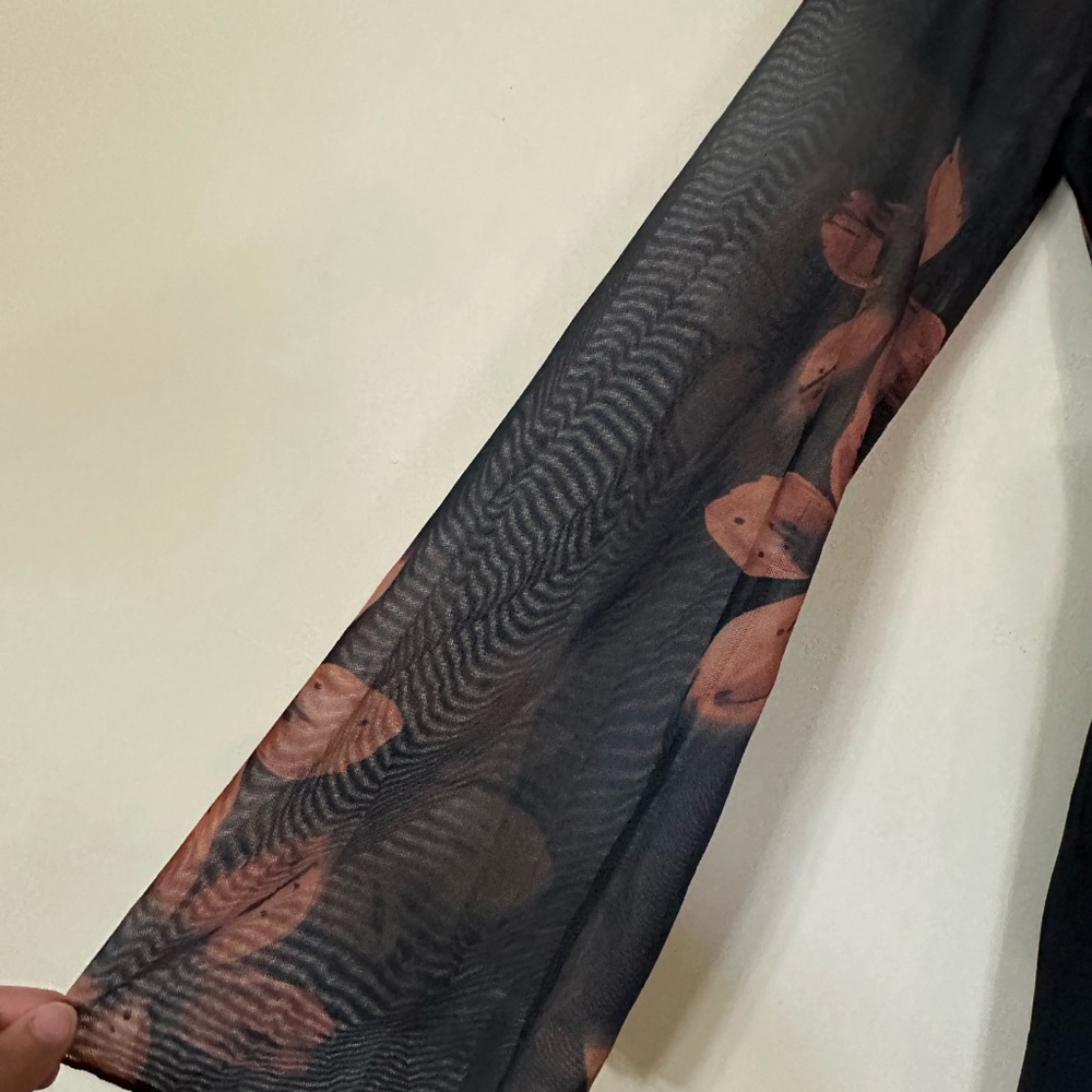 Cupshe Black Dress‎ with Brown Floral Pattern - Picture 6 of 6